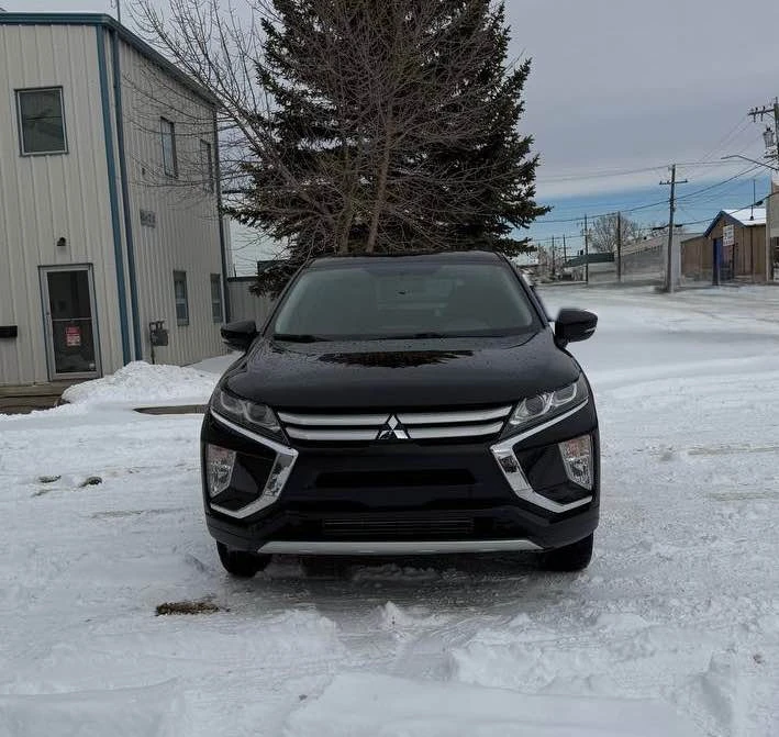 2020 Mitsubishi Eclipse Cross - Image 2 of 12