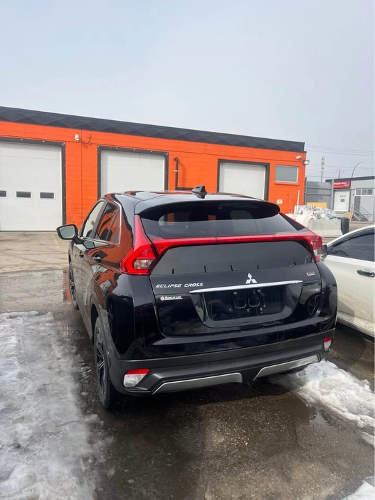 2020 Mitsubishi Eclipse Cross - Image 4 of 7