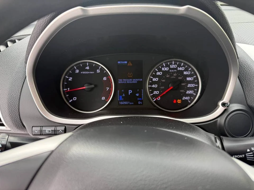 2020 Mitsubishi Eclipse Cross - Image 9 of 12