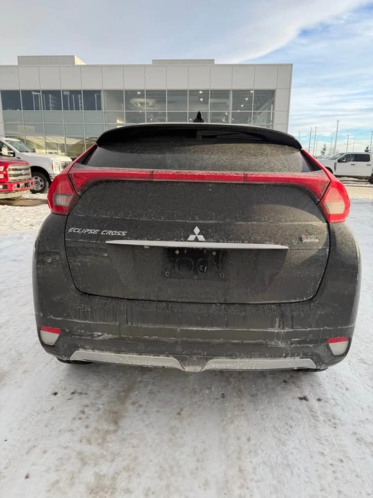 2020 Mitsubishi Eclipse Cross - Image 5 of 15