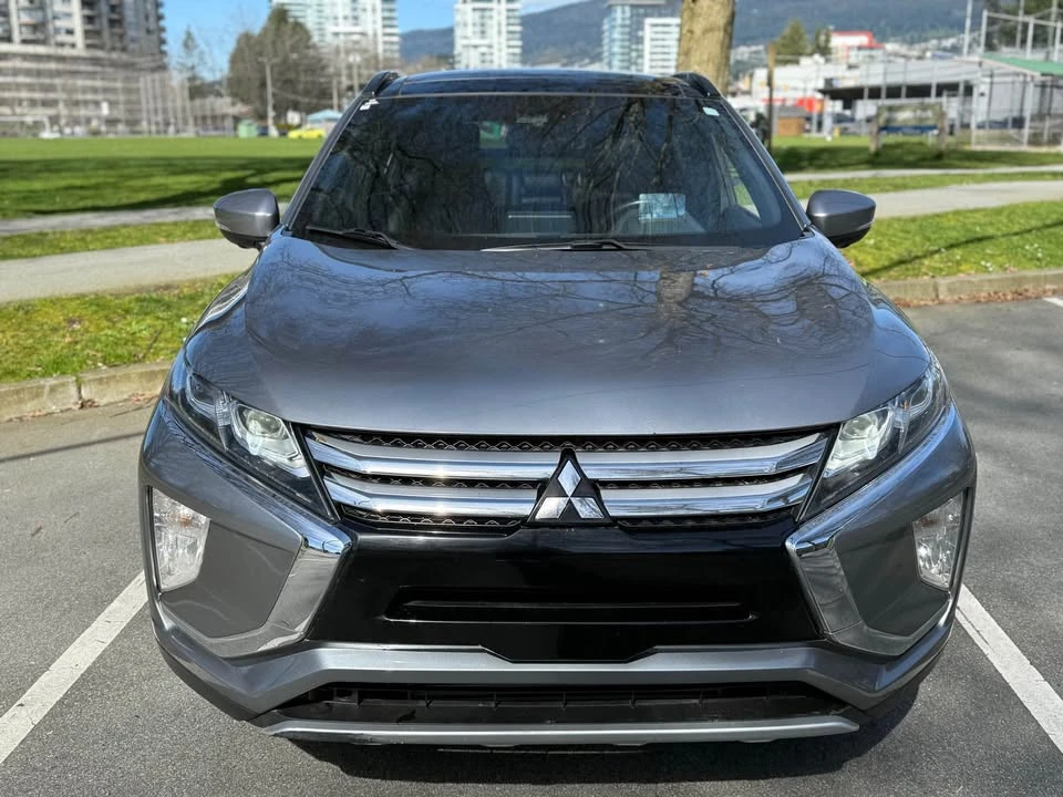 2020 Mitsubishi Eclipse Cross - Image 2 of 18