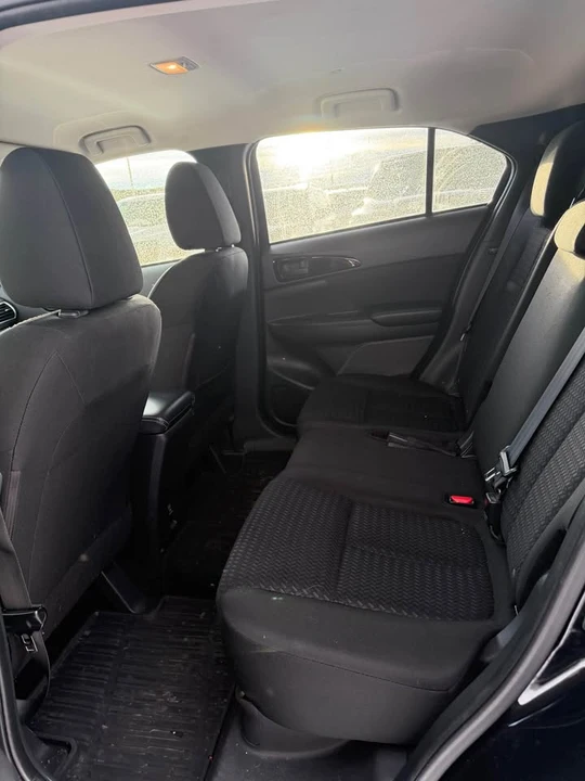 2020 Mitsubishi Eclipse Cross - Image 8 of 15