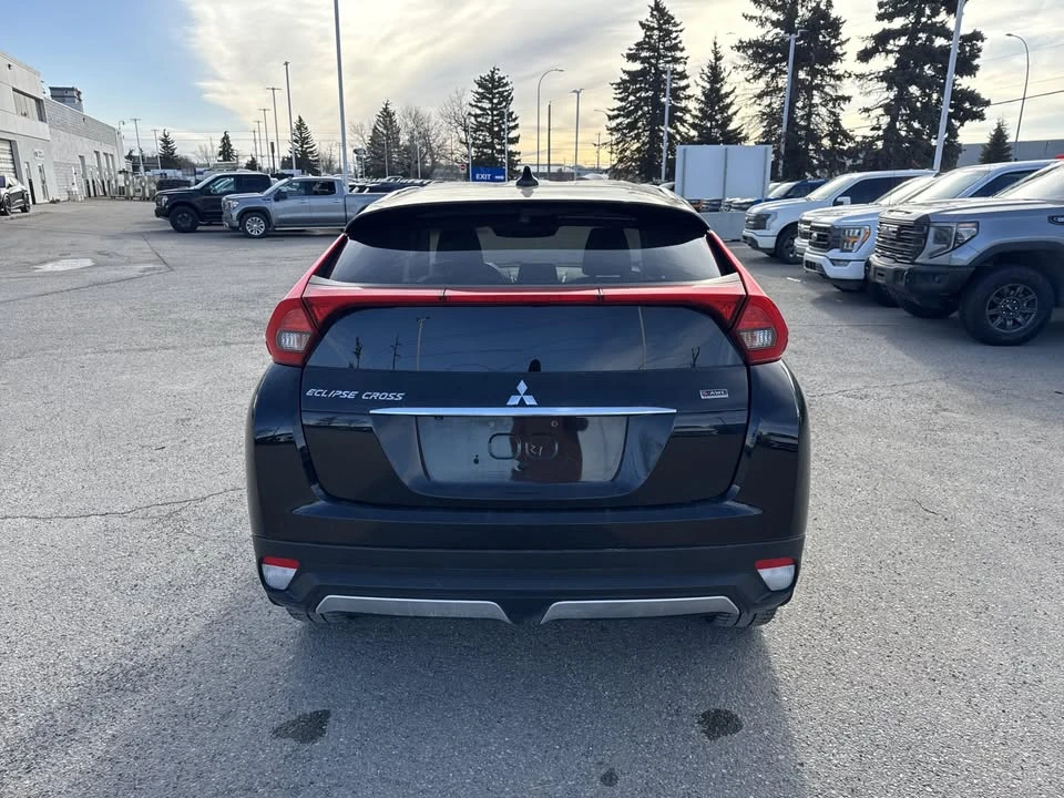 2020 Mitsubishi Eclipse Cross - Image 4 of 11