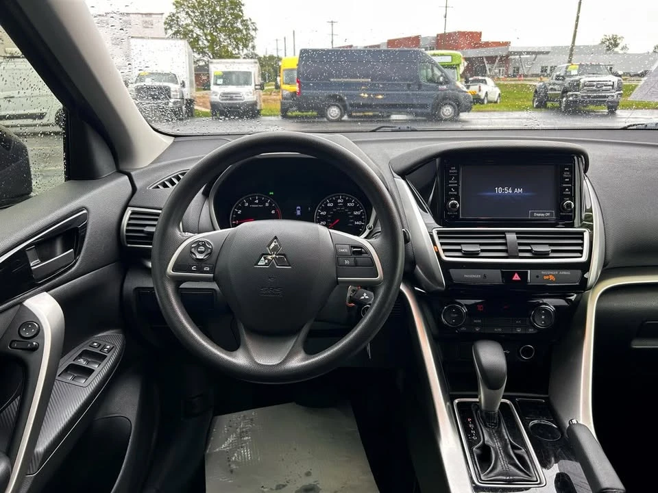 2020 Mitsubishi Eclipse Cross - Image 16 of 20
