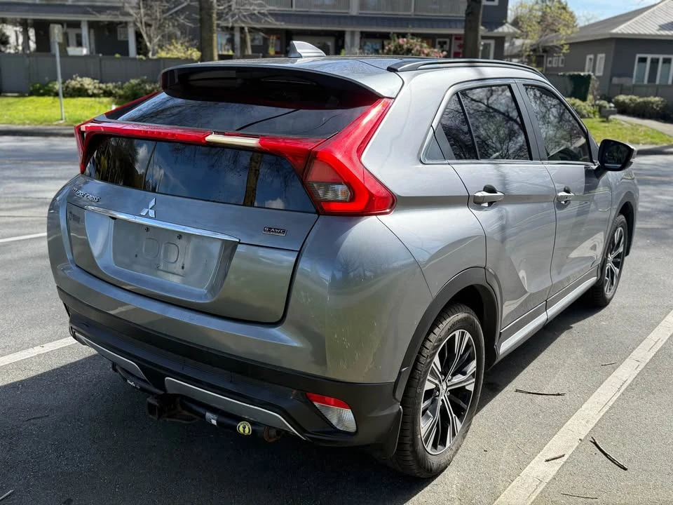 2020 Mitsubishi Eclipse Cross - Image 7 of 18