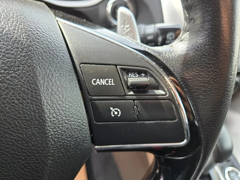 2020 Mitsubishi Eclipse Cross - Image 13 of 20