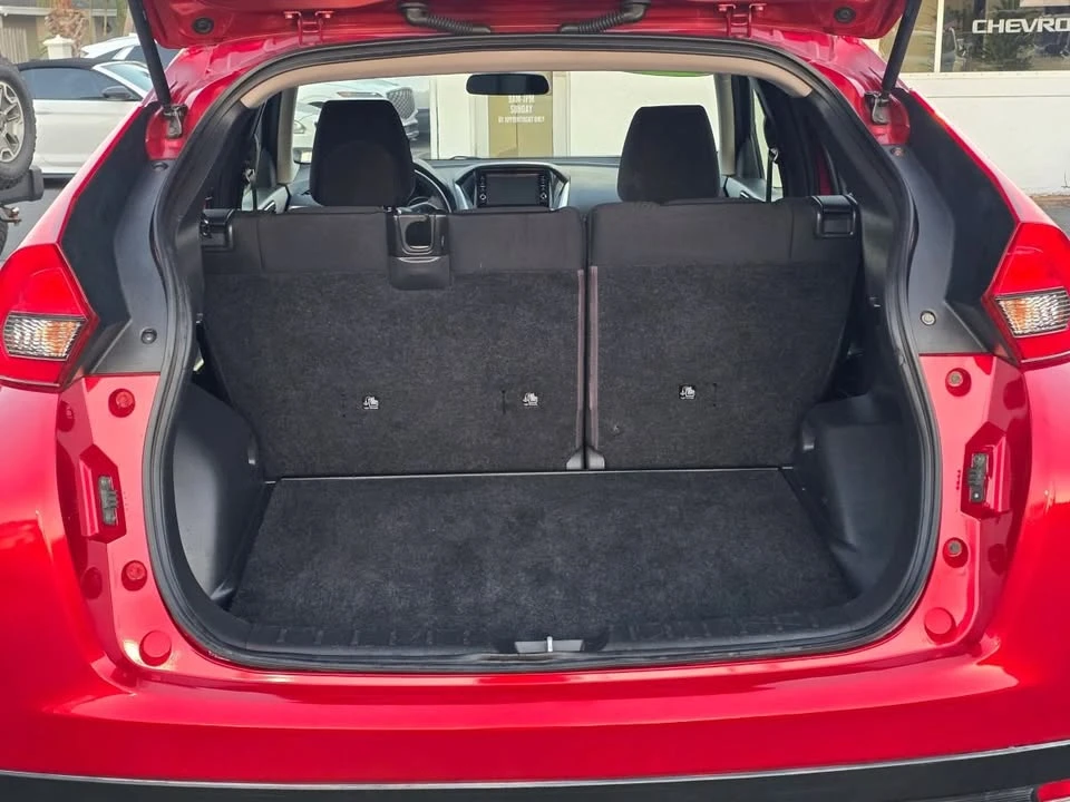 2020 Mitsubishi Eclipse Cross - Image 6 of 16