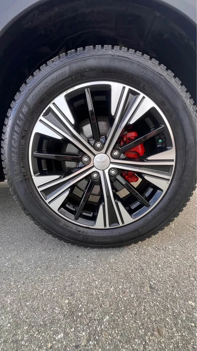 2020 Mitsubishi Eclipse Cross - Image 10 of 18
