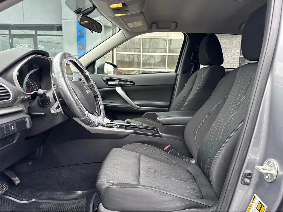 2020 Mitsubishi Eclipse Cross - Image 14 of 17
