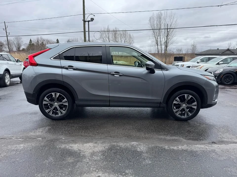 2020 Mitsubishi Eclipse Cross - Image 5 of 17
