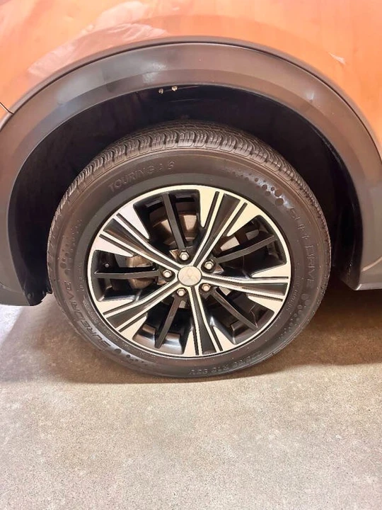 2020 Mitsubishi Eclipse Cross - Image 11 of 14