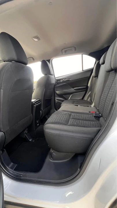 2020 Mitsubishi Eclipse Cross - Image 12 of 18