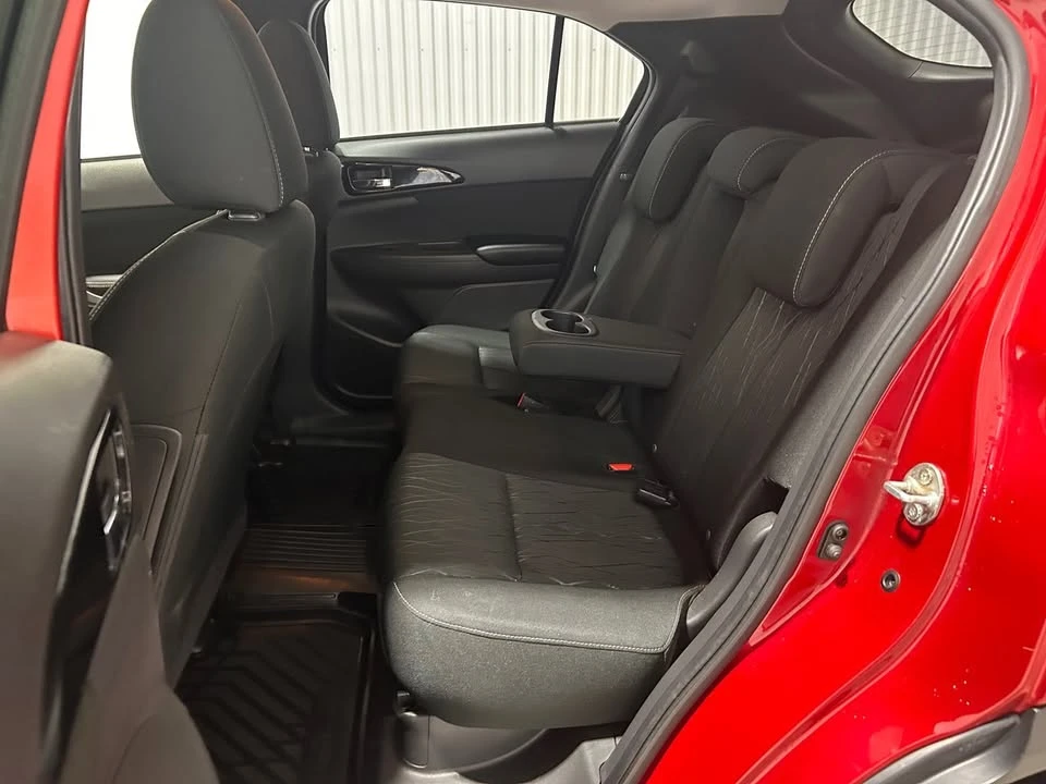 2020 Mitsubishi Eclipse Cross - Image 16 of 20