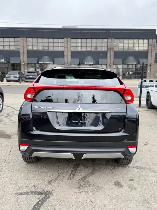 2020 Mitsubishi Eclipse Cross - Image 4 of 9