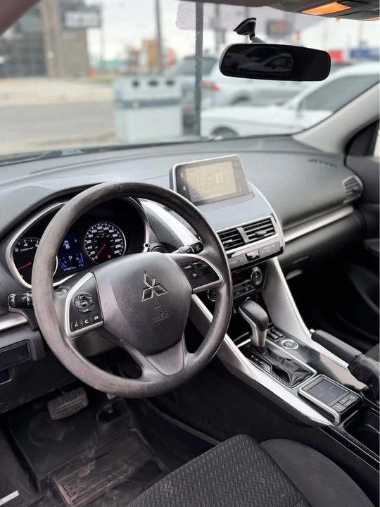 2020 Mitsubishi Eclipse Cross - Image 7 of 9