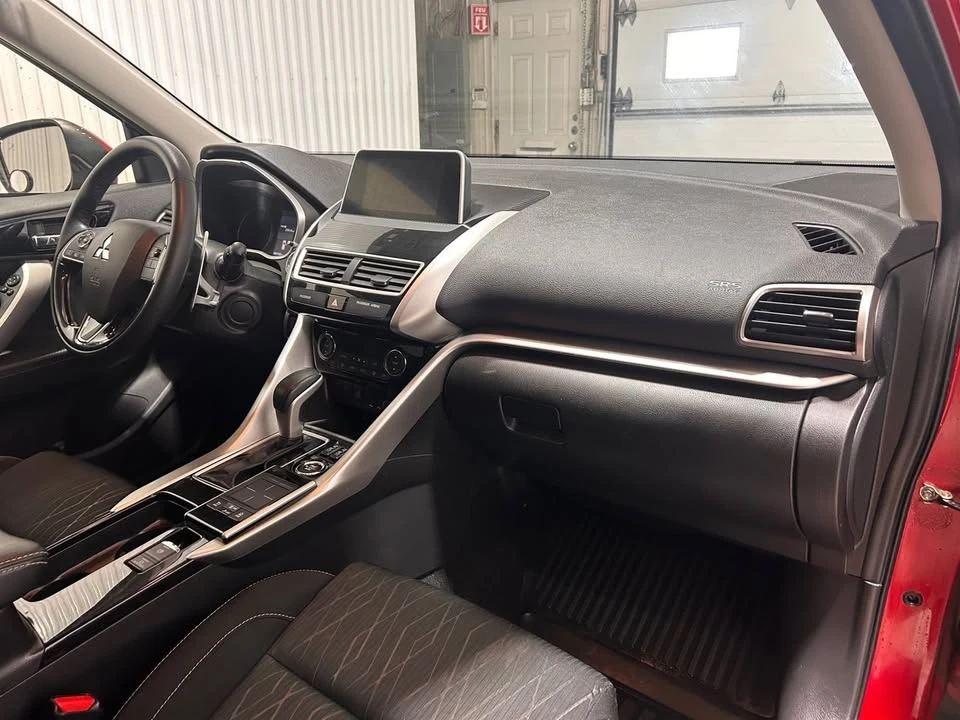 2020 Mitsubishi Eclipse Cross - Image 20 of 20