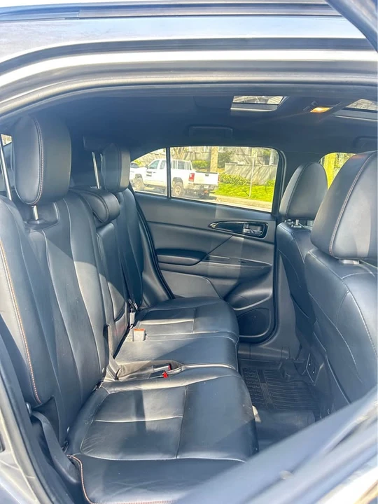 2020 Mitsubishi Eclipse Cross - Image 8 of 13