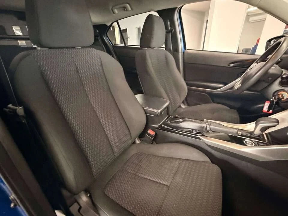 2020 Mitsubishi Eclipse Cross - Image 9 of 19