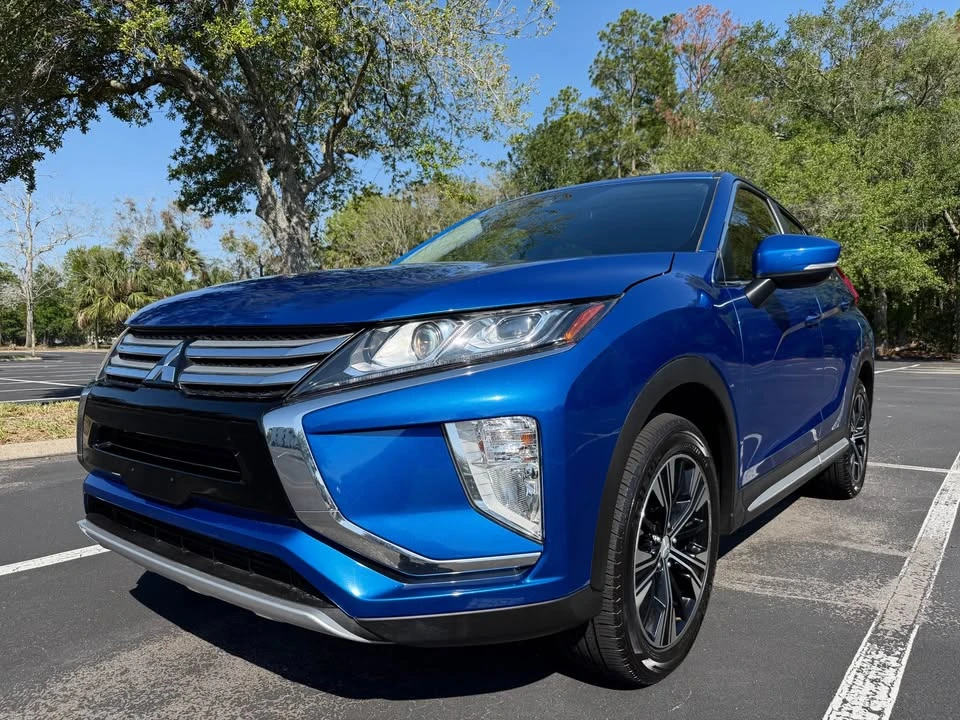 2020 Mitsubishi Eclipse Cross - Image 3 of 20