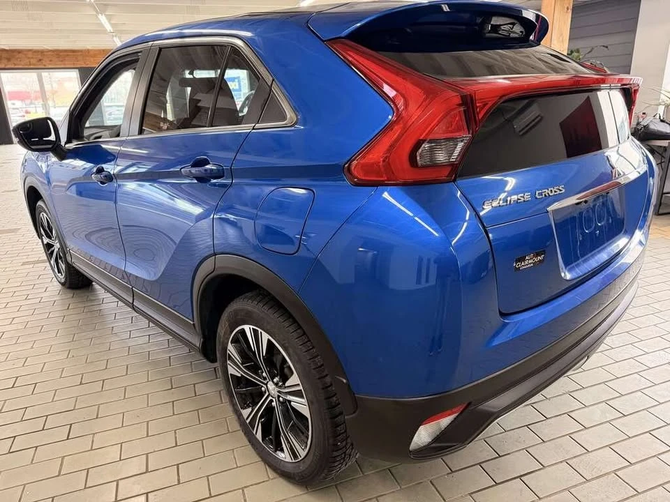 2020 Mitsubishi Eclipse Cross - Image 2 of 20