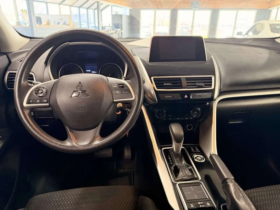 2020 Mitsubishi Eclipse Cross - Image 13 of 19