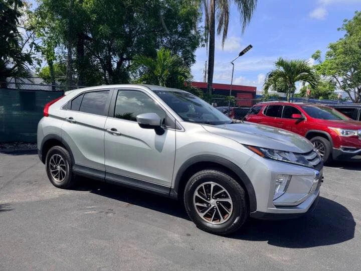 2020 Mitsubishi Eclipse Cross - Image 4 of 15