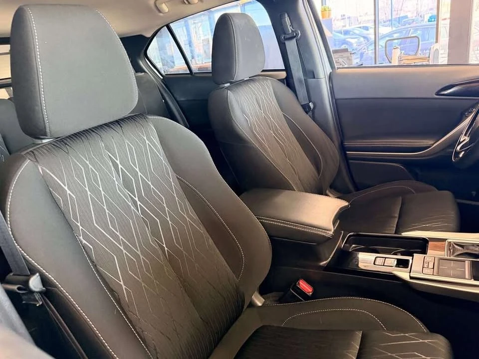 2020 Mitsubishi Eclipse Cross - Image 9 of 19
