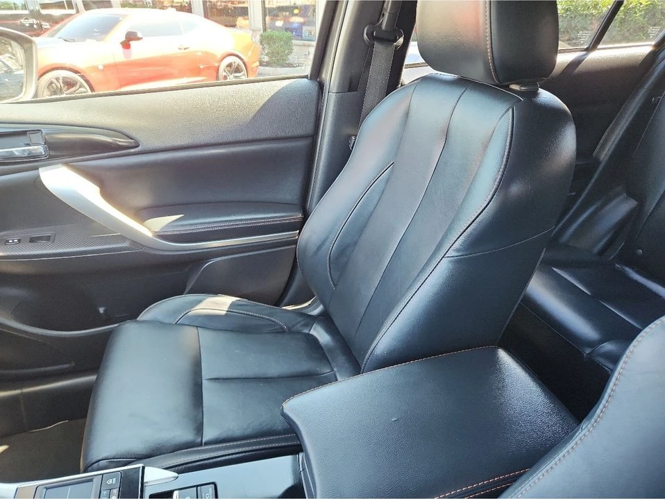 2020 Mitsubishi Eclipse Cross - Image 16 of 20