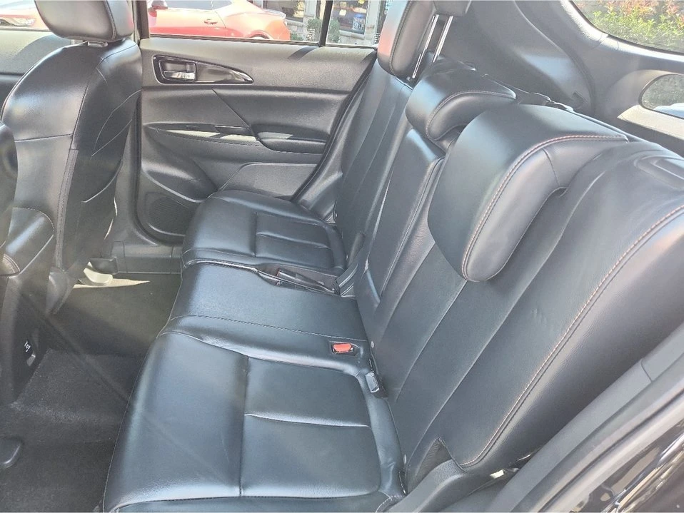 2020 Mitsubishi Eclipse Cross - Image 18 of 20