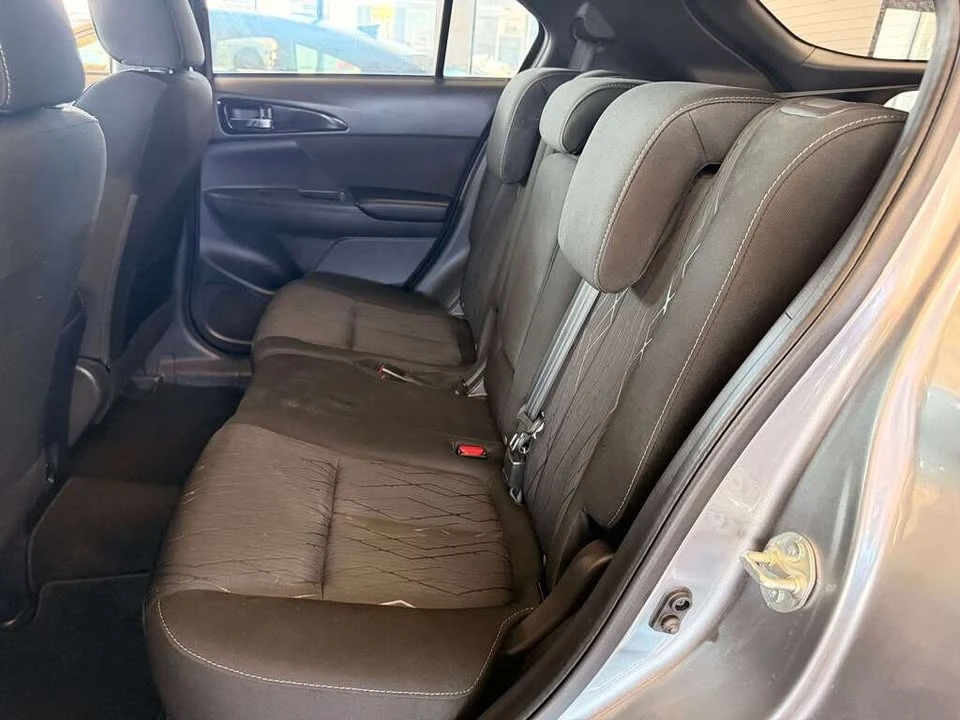 2020 Mitsubishi Eclipse Cross - Image 12 of 19