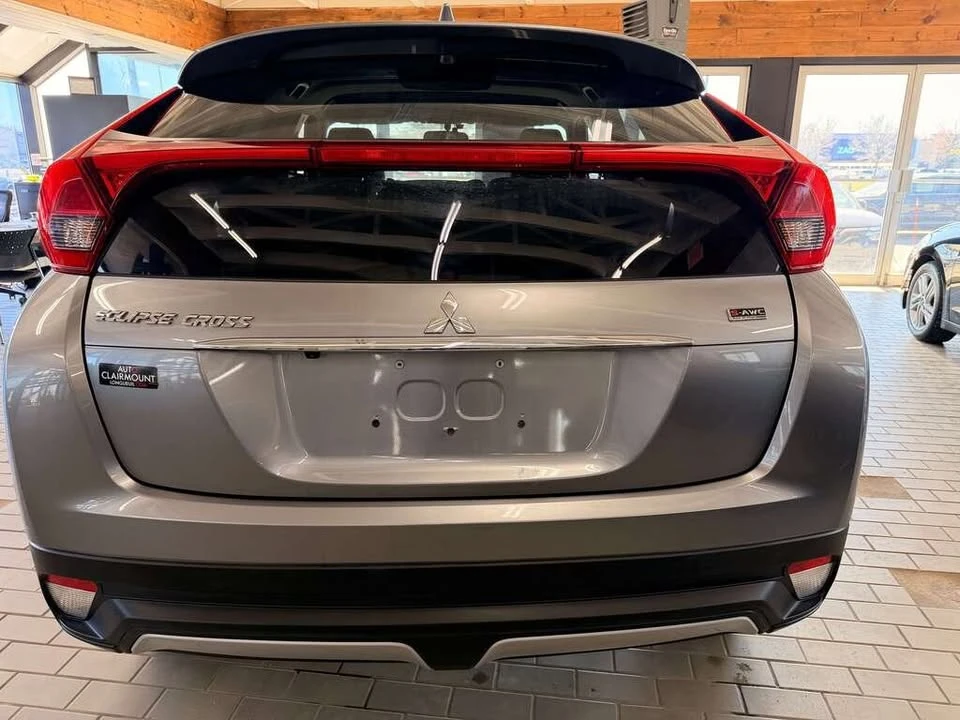 2020 Mitsubishi Eclipse Cross - Image 3 of 19