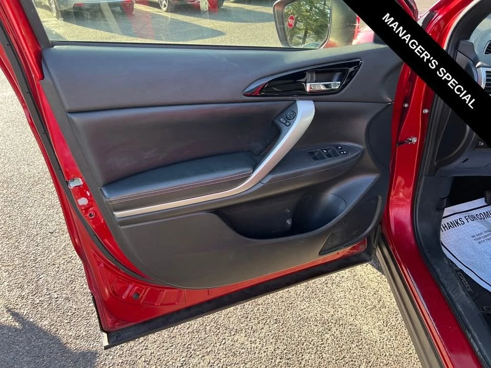 2020 Mitsubishi Eclipse Cross - Image 12 of 20