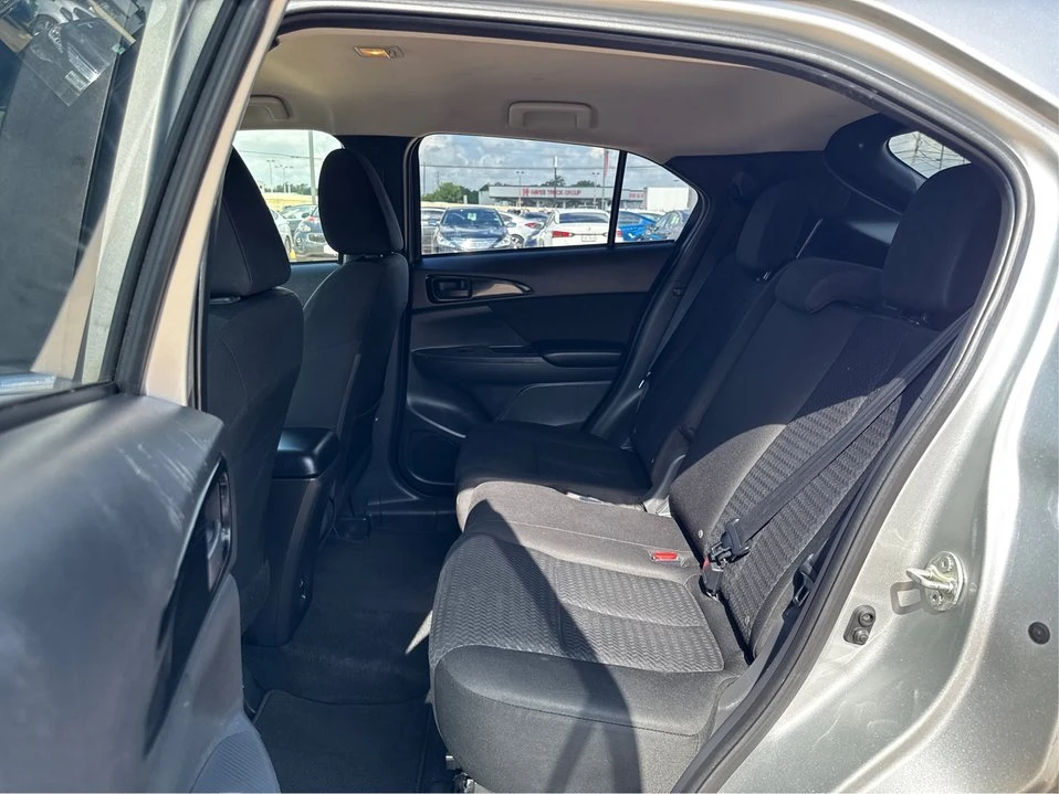 2020 Mitsubishi Eclipse Cross - Image 10 of 16