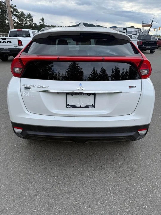 2020 Mitsubishi Eclipse Cross - Image 4 of 4