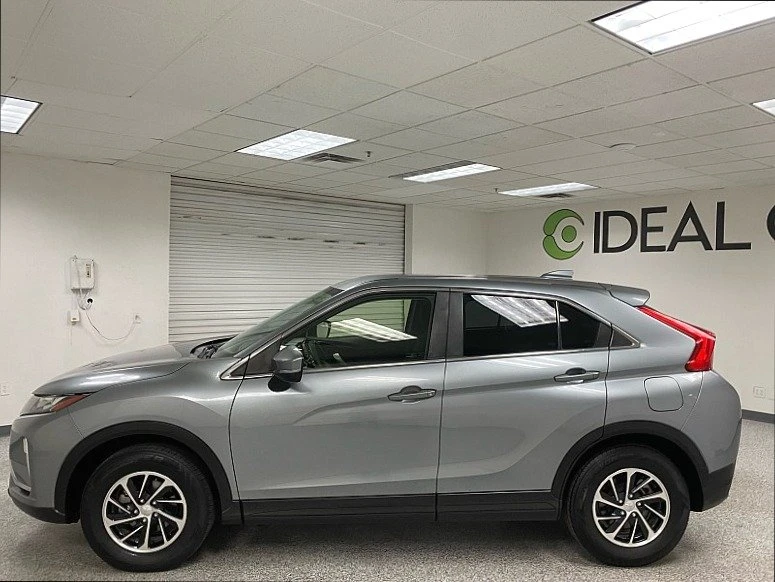 2020 Mitsubishi Eclipse Cross - Image 8 of 11