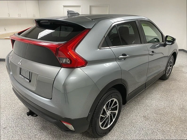 2020 Mitsubishi Eclipse Cross - Image 5 of 11