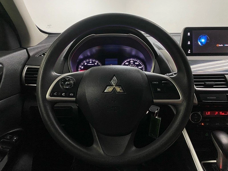 2020 Mitsubishi Eclipse Cross - Image 16 of 20