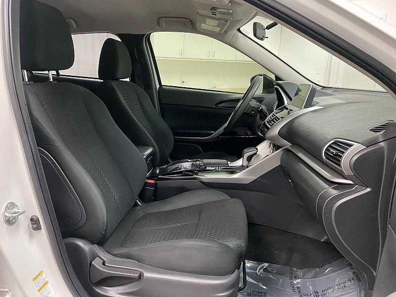 2020 Mitsubishi Eclipse Cross - Image 13 of 19