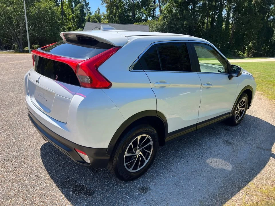 2020 Mitsubishi Eclipse Cross - Image 5 of 17