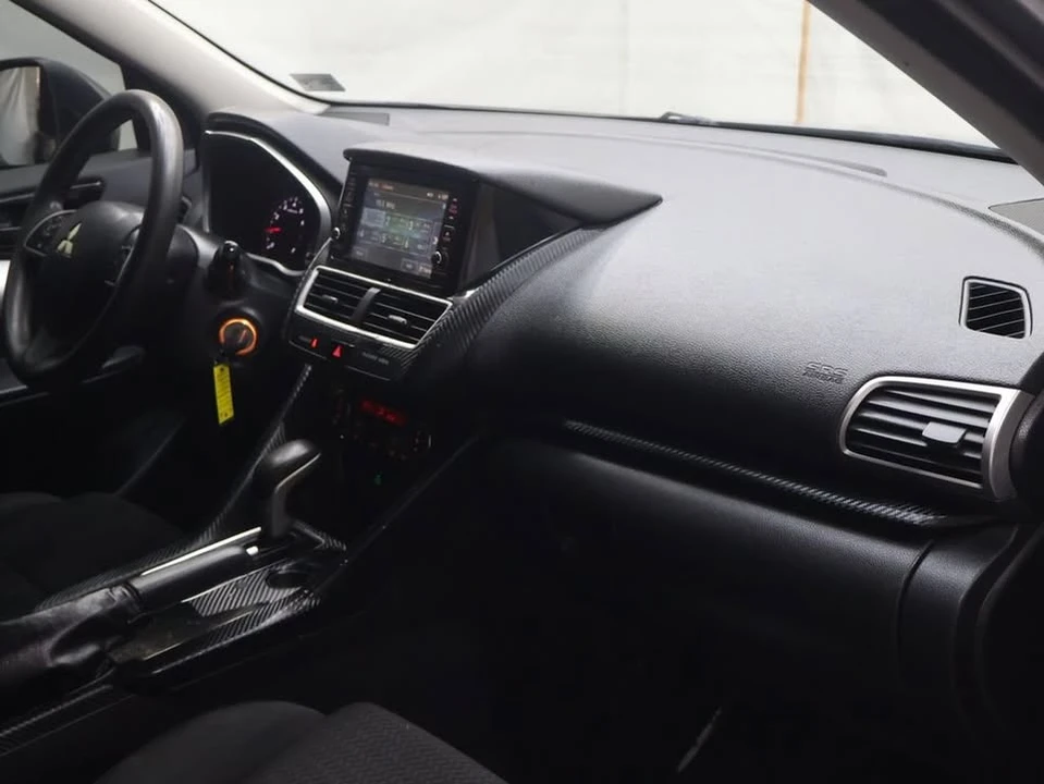 2020 Mitsubishi Eclipse Cross - Image 10 of 20