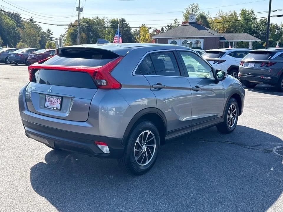 2020 Mitsubishi Eclipse Cross - Image 7 of 16