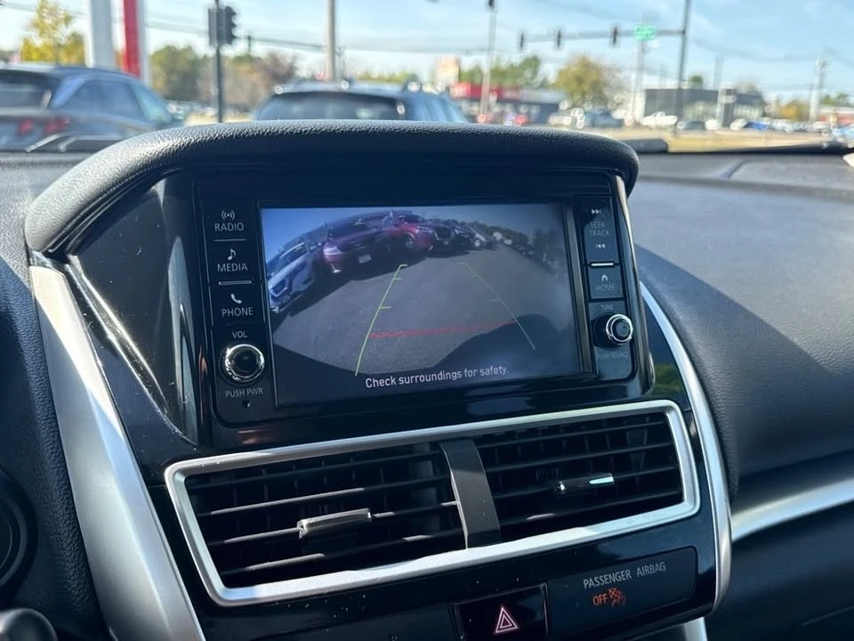 2020 Mitsubishi Eclipse Cross - Image 16 of 16