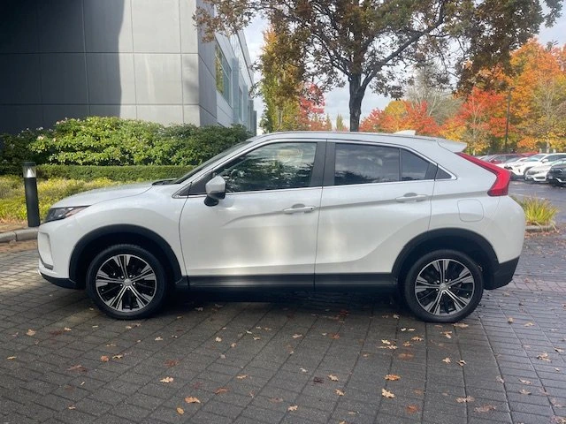 2020 Mitsubishi Eclipse Cross - Image 5 of 19