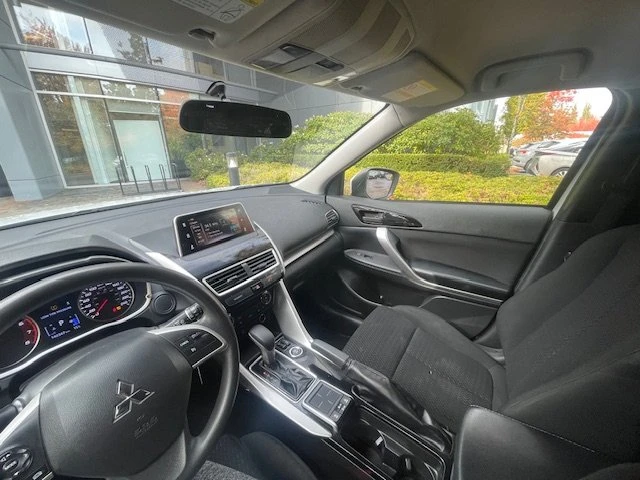 2020 Mitsubishi Eclipse Cross - Image 8 of 19