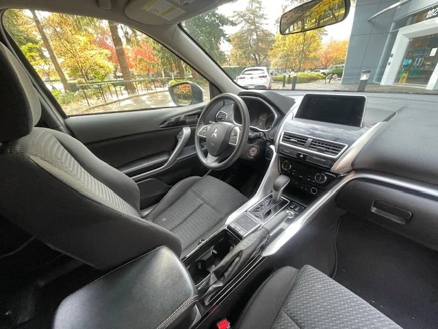 2020 Mitsubishi Eclipse Cross - Image 6 of 19
