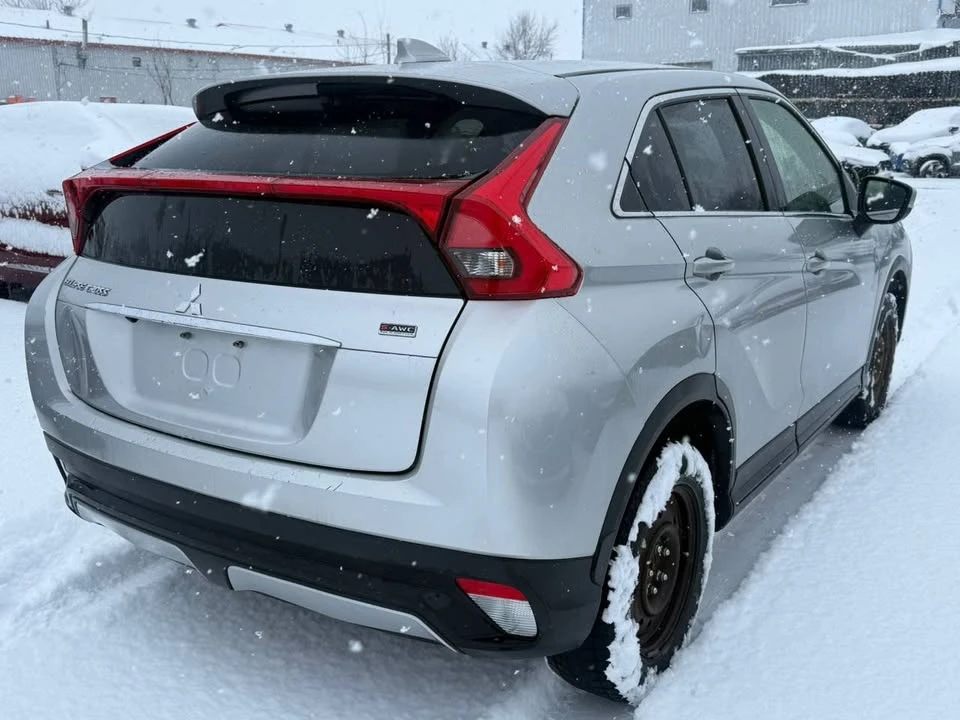2020 Mitsubishi Eclipse Cross - Image 3 of 9