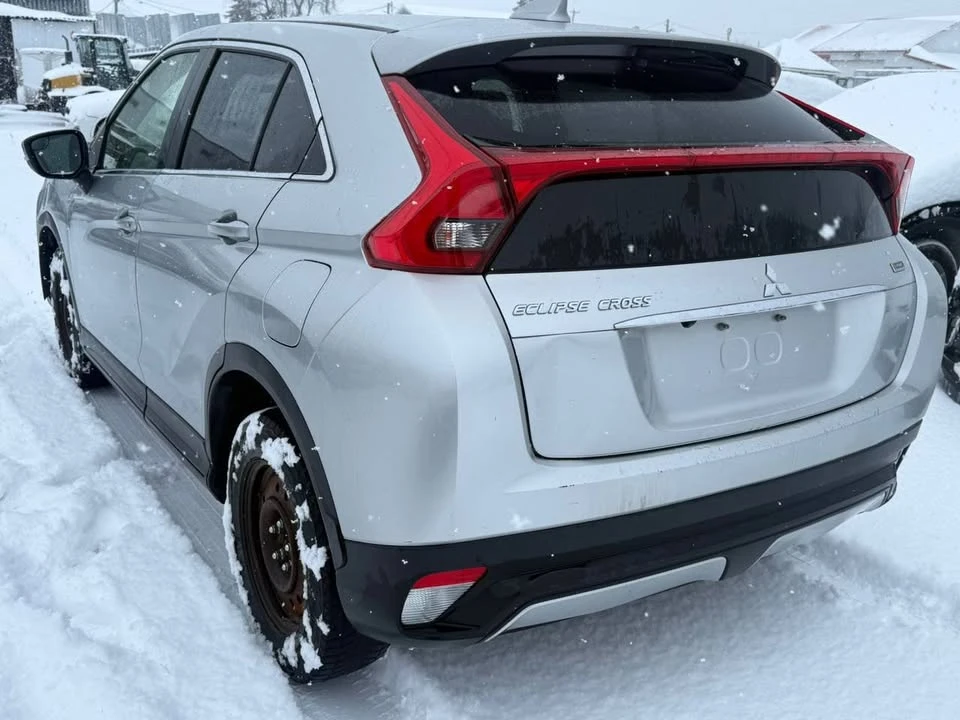 2020 Mitsubishi Eclipse Cross - Image 3 of 9