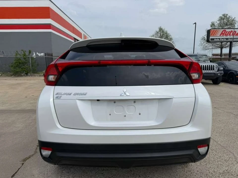2020 Mitsubishi Eclipse Cross - Image 11 of 12