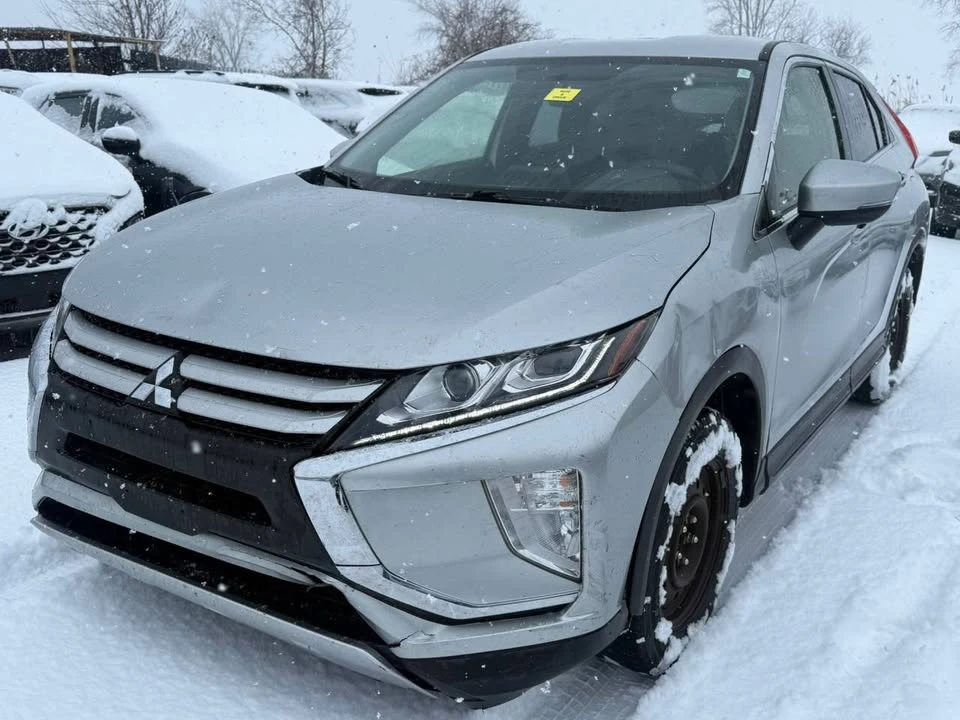 2020 Mitsubishi Eclipse Cross - Image 2 of 10