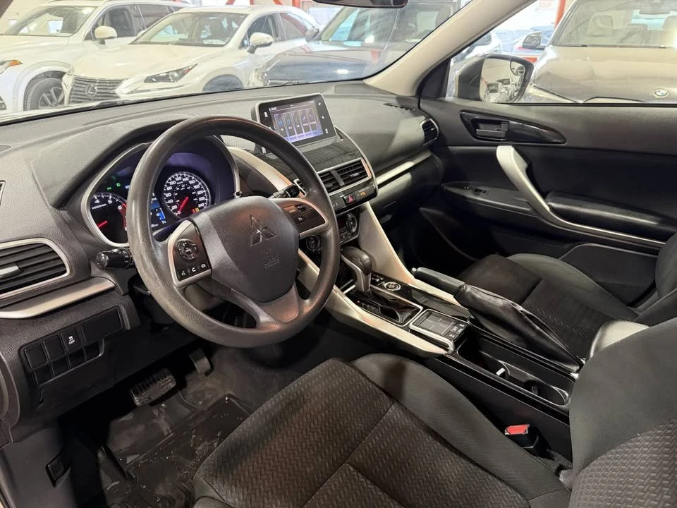 2020 Mitsubishi Eclipse Cross - Image 12 of 20